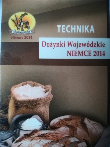 Estrada z zadaszeniem, dżwiękowe wieże Layher, konstrukcje pod ekrany led, i systemy do zawieszenia banerów reklamowych